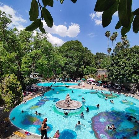 Hotel Balneario Tzindejeh Tasquillo エクステリア 写真